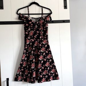 XS Suzy Shier Dress
